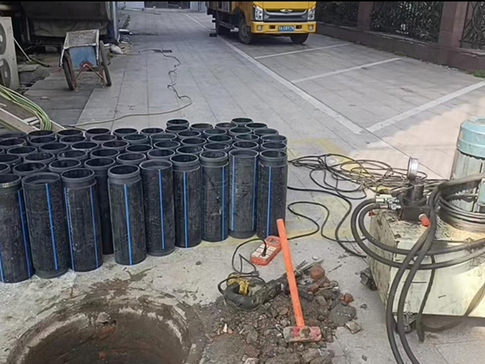 莒县PE置换管厂家 DN315置换管 非开挖管短管置换